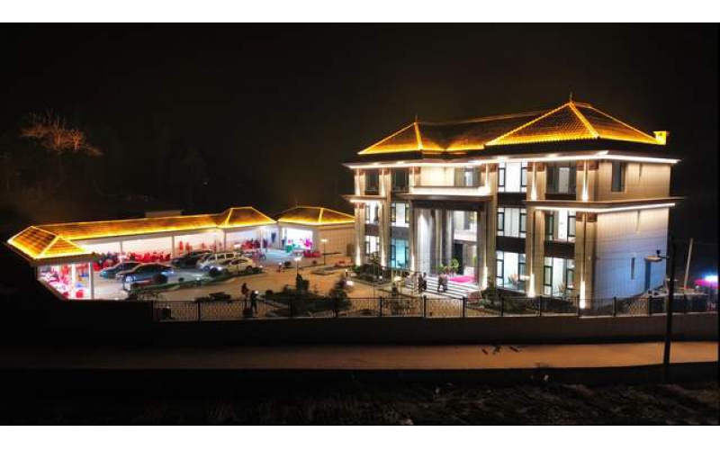 ‍光影筑家：別墅燈光亮化工程，點(diǎn)亮庭院與建筑的詩意夜境